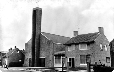 Voormalige gereformeerde kerk en pastorie aan de Tramstraat te Koudekerke na 1968