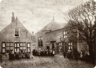 Openbare School aan de Noordstraat, de huidige Badhuisstraat te Koudekerke