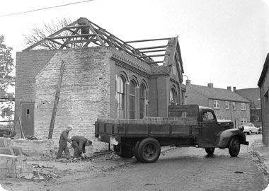 Sloop van de Bewaarschool te Koudekerke in 1958