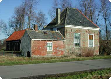 hofstede Buytenhof aan de Dishoekseweg te Koudekerke