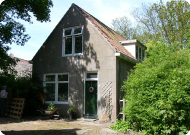 Koetshuis bij buitenplaats Moesbosch aan de Vlissingsestraat te Koudekerke (2010)